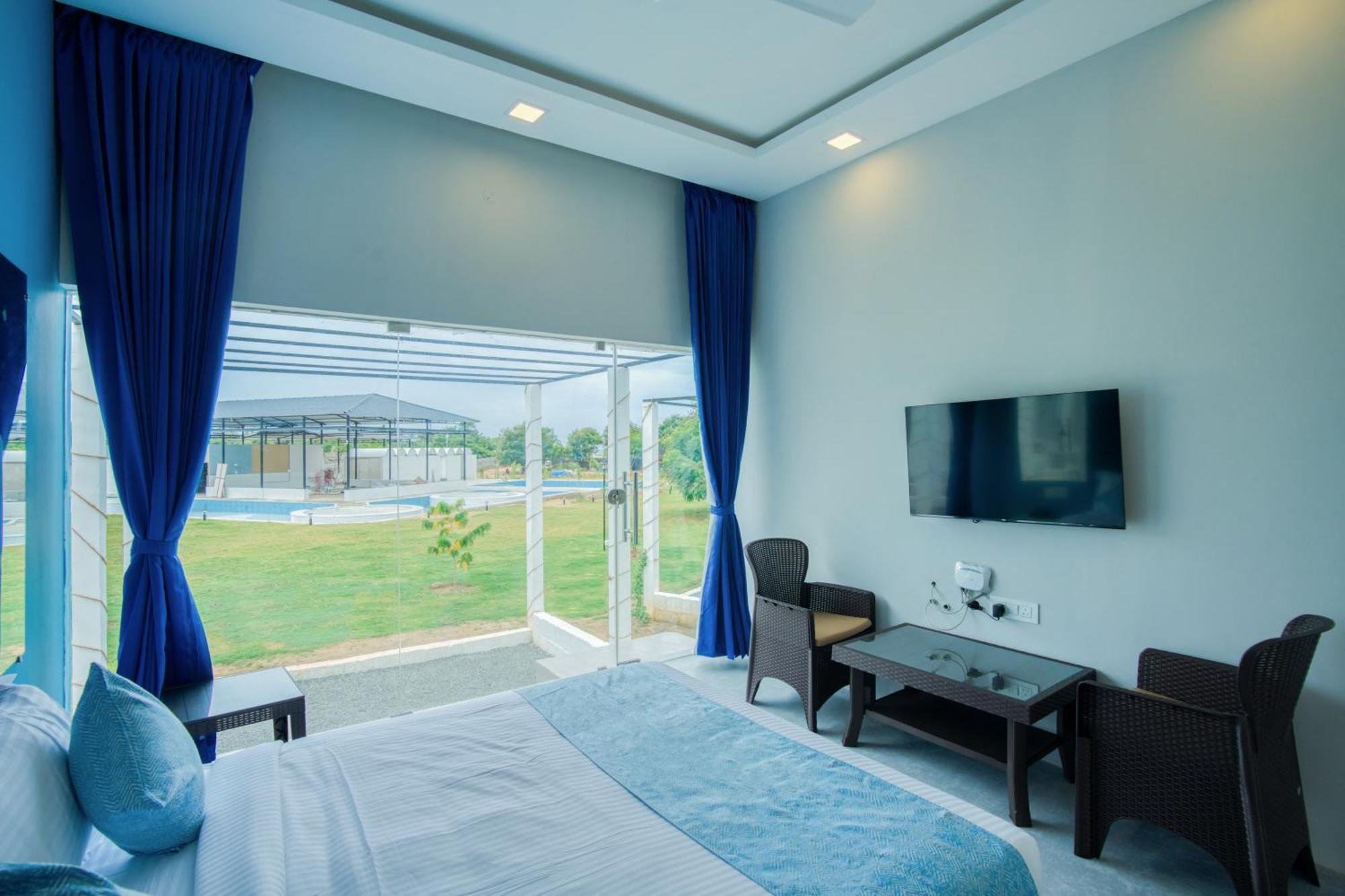Seaborne Beach Resort オーロヴィル エクステリア 写真