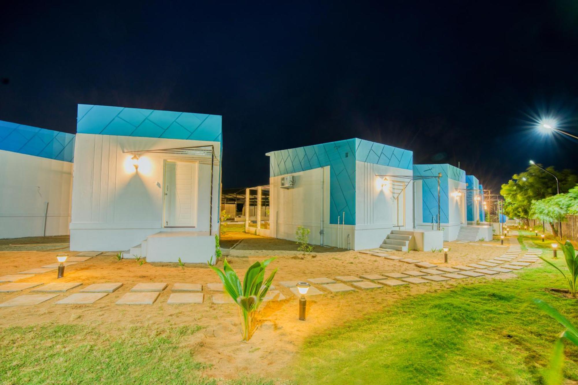 Seaborne Beach Resort オーロヴィル エクステリア 写真