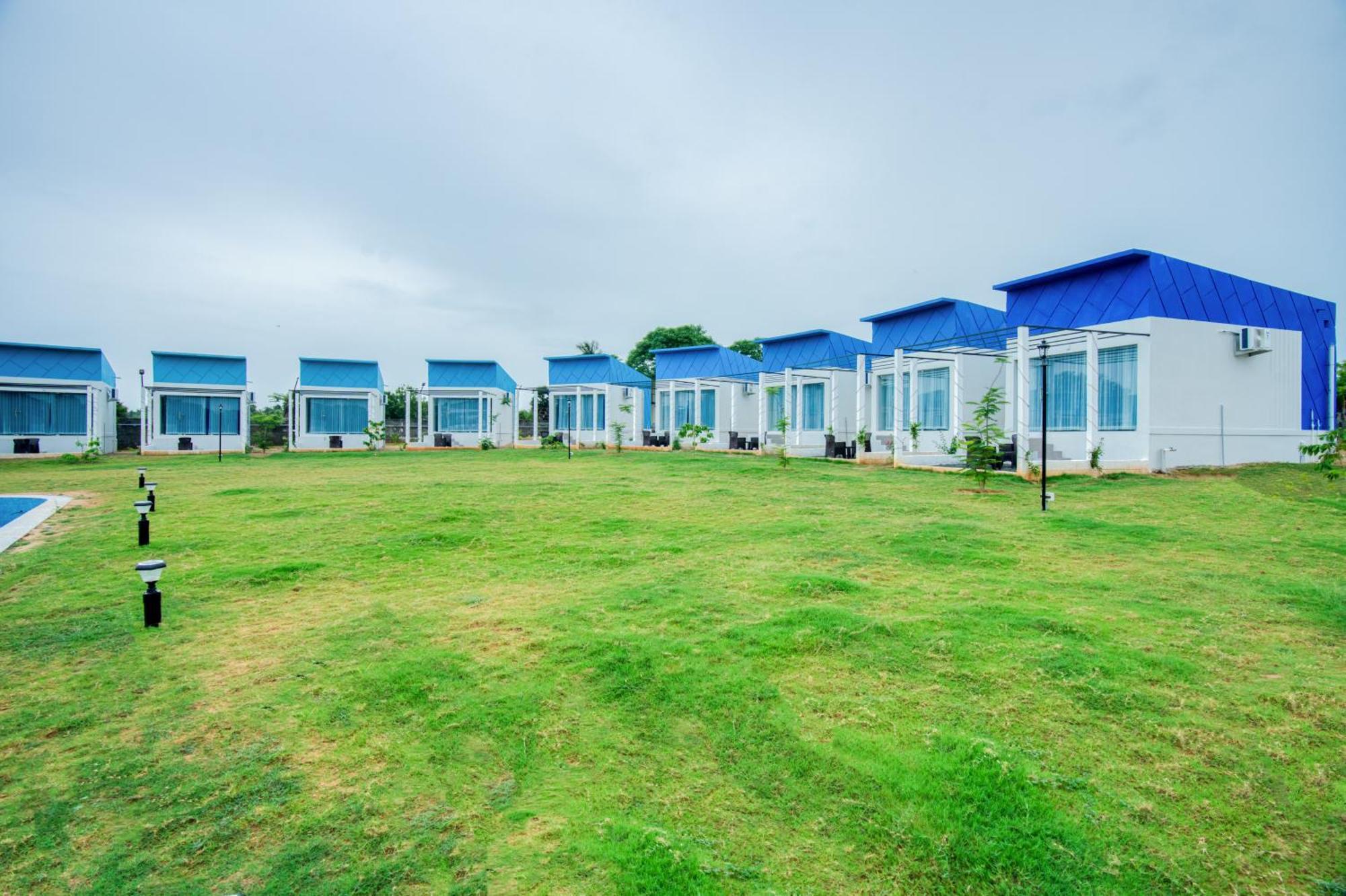 Seaborne Beach Resort オーロヴィル エクステリア 写真